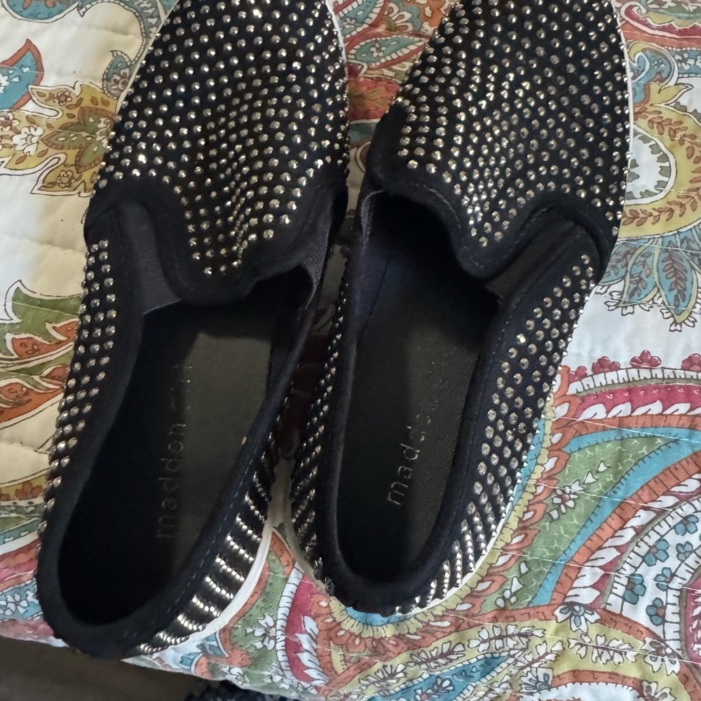 Madden Girl Black Studded Slip-On Sneakers EUC size 6